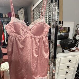 Victoria’s Secret heavenly lingerie Elegant Pink Lace Trim Chemise